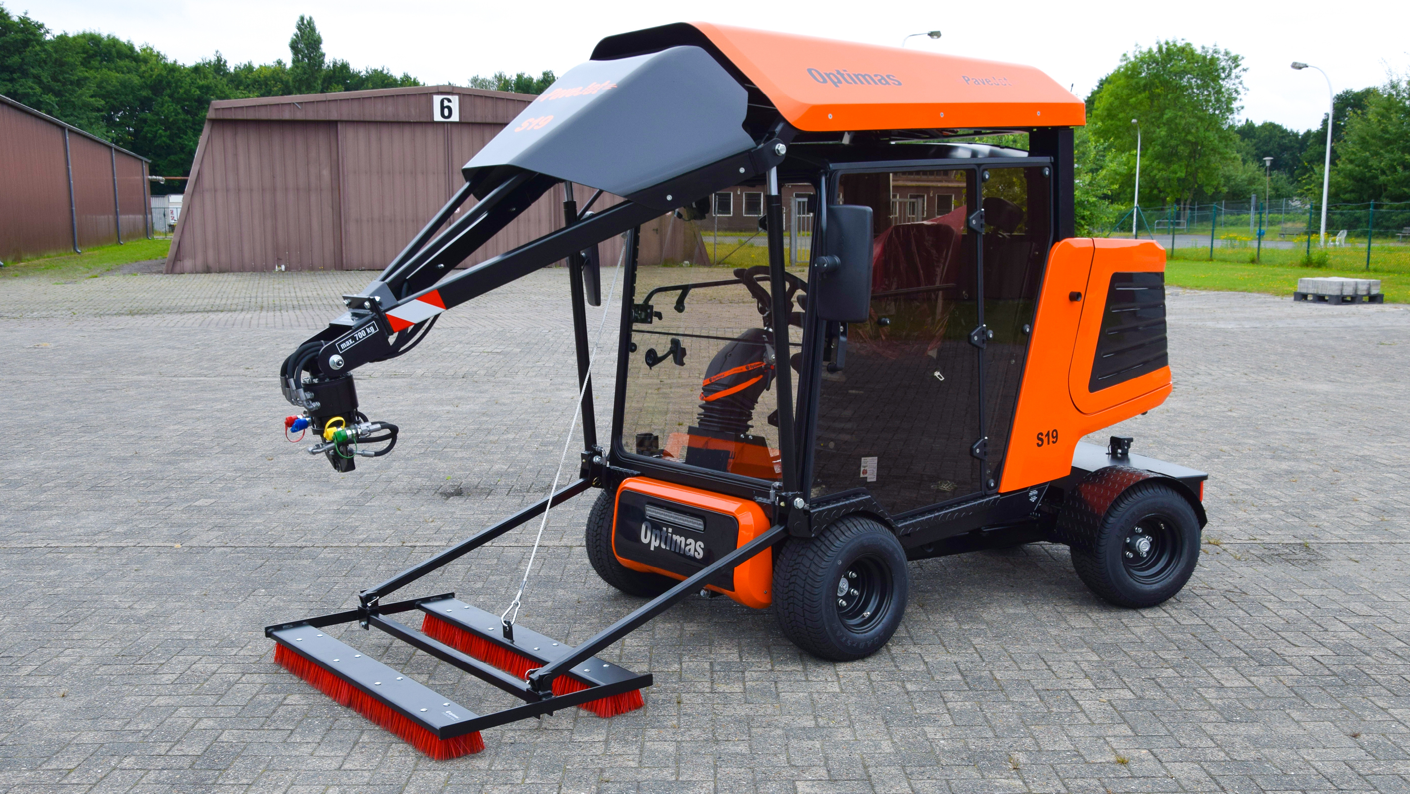 Paver Joint filling broom, mechanical 