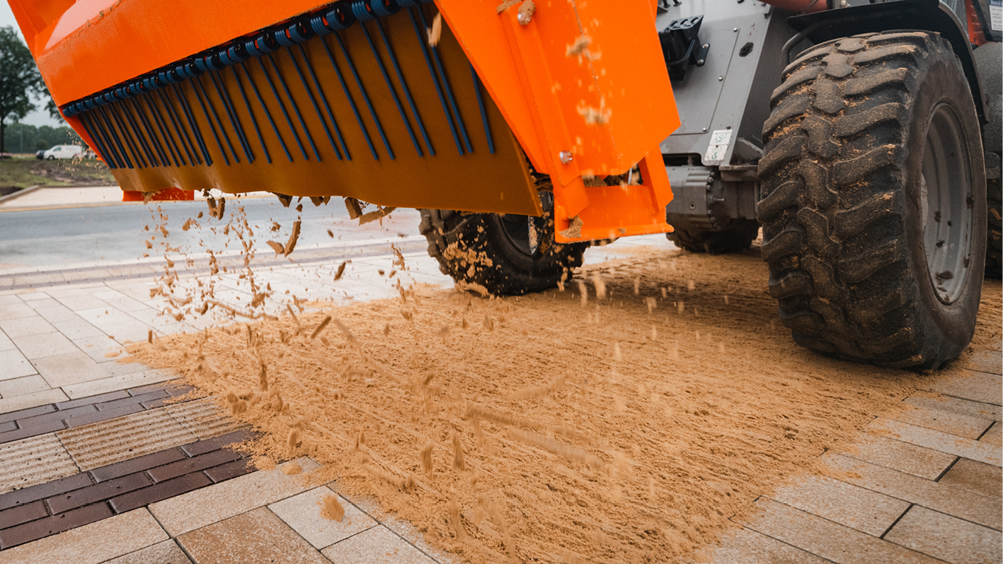 Spreading shovel