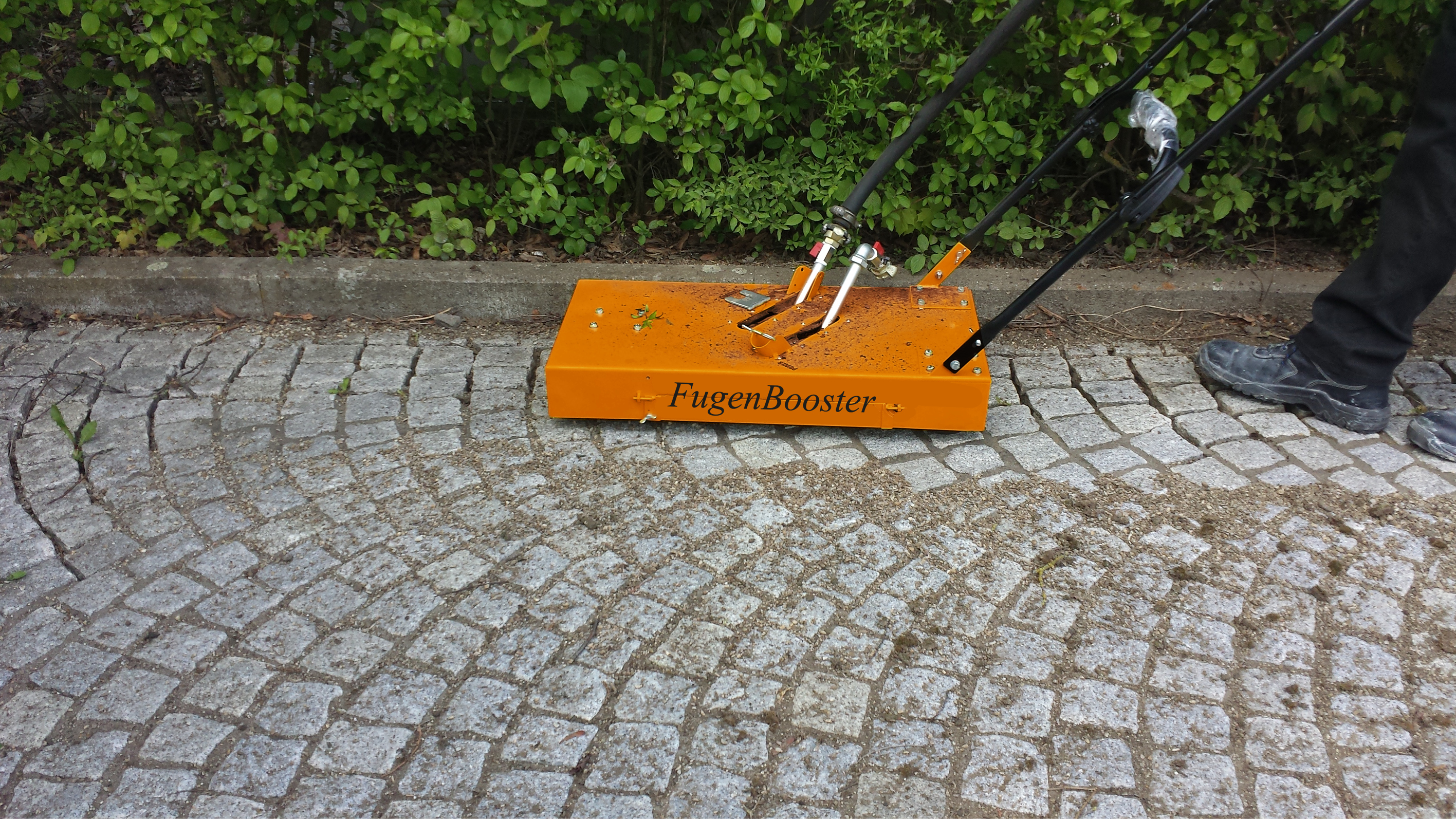 Paver Joint Cleaner "JointBooster"