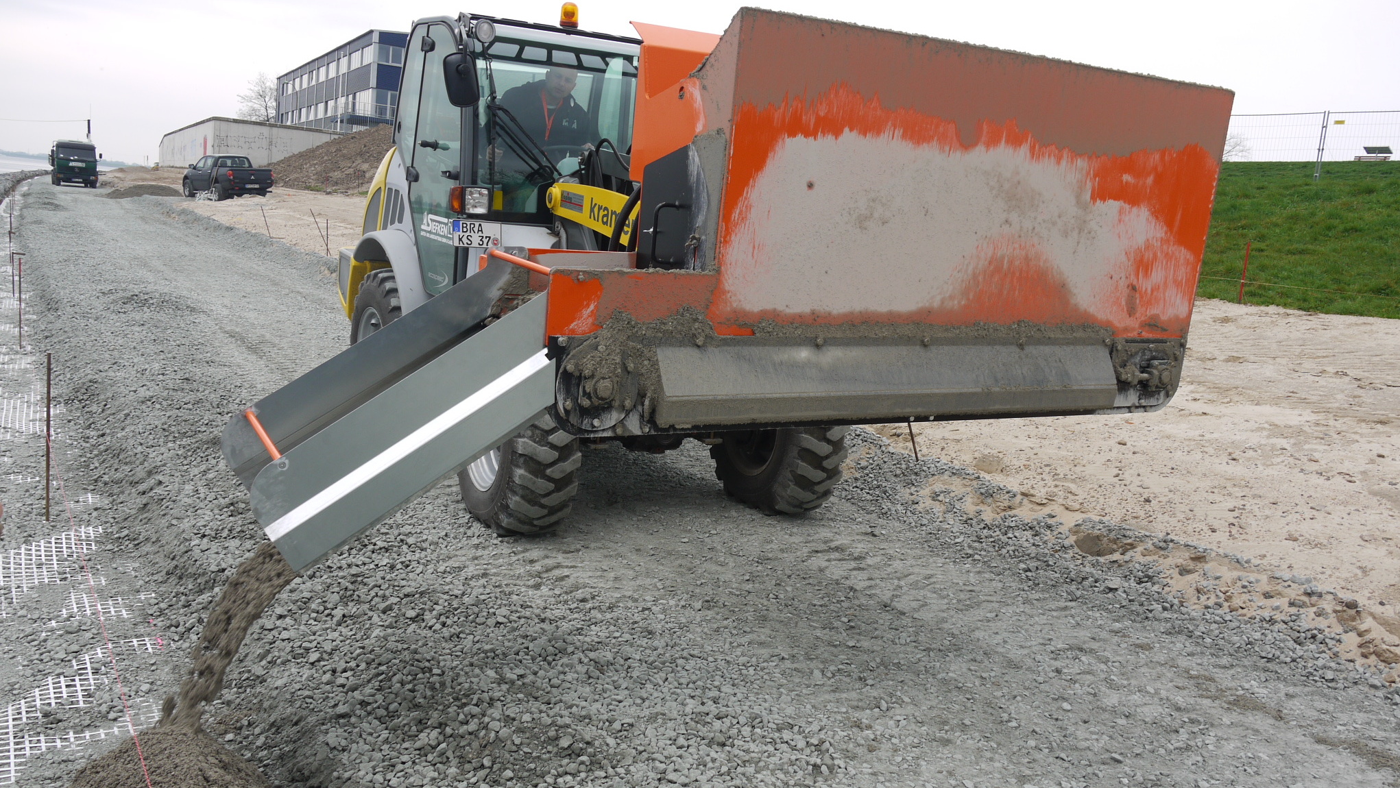 Side-shoot bucket "Finliner" 0,5 m³/1,0 m³ + 1,4 m³