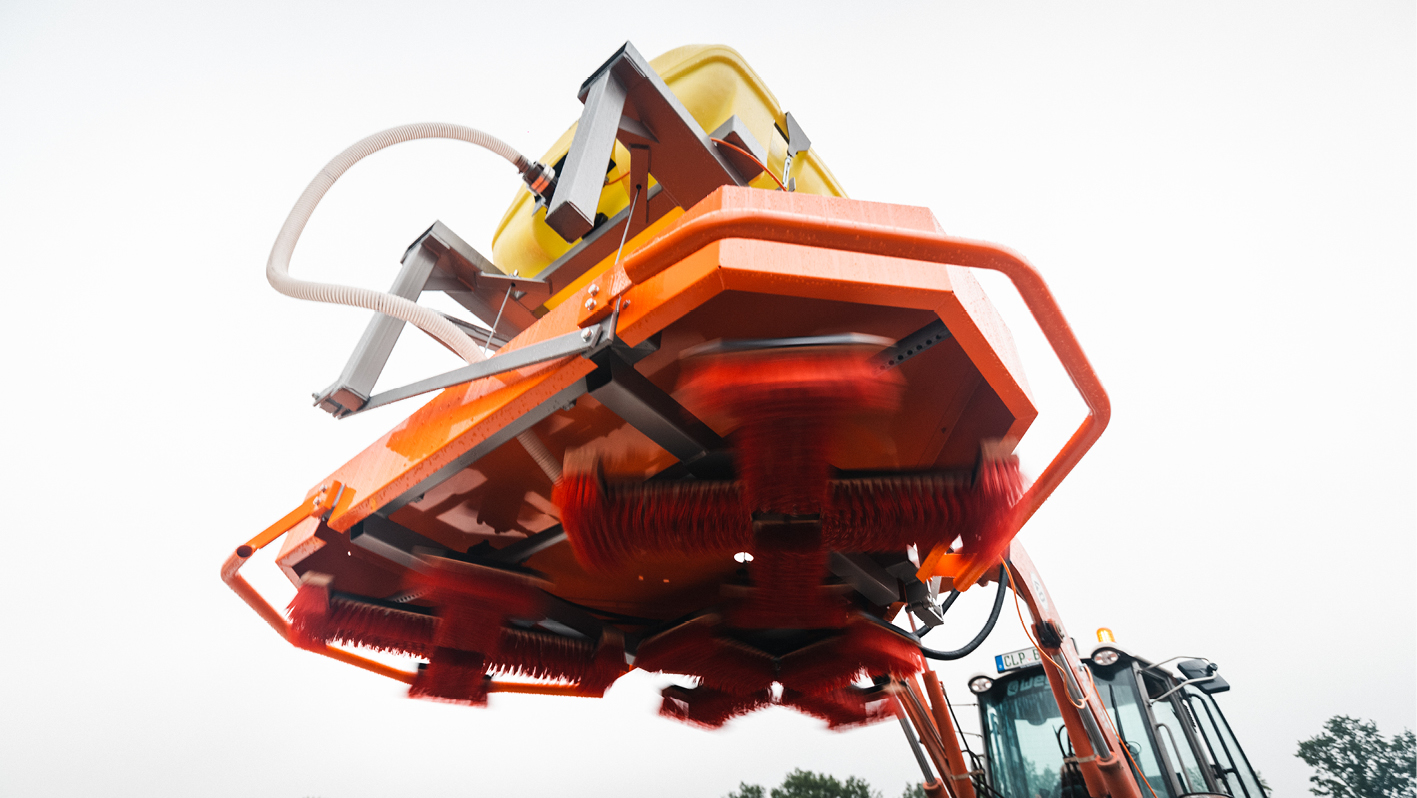Paver Joint Filling device for wheel loader