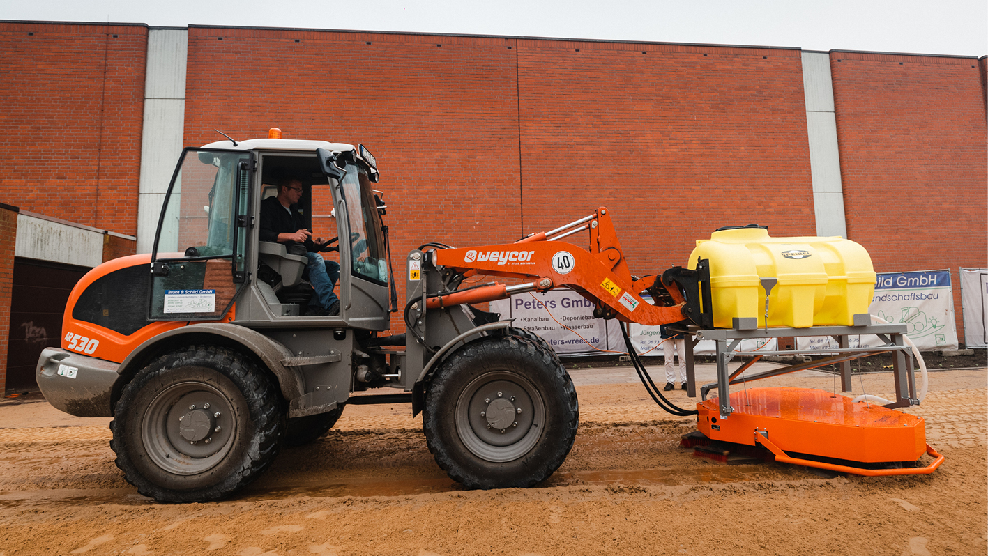 Paver Joint Filling device for wheel loader