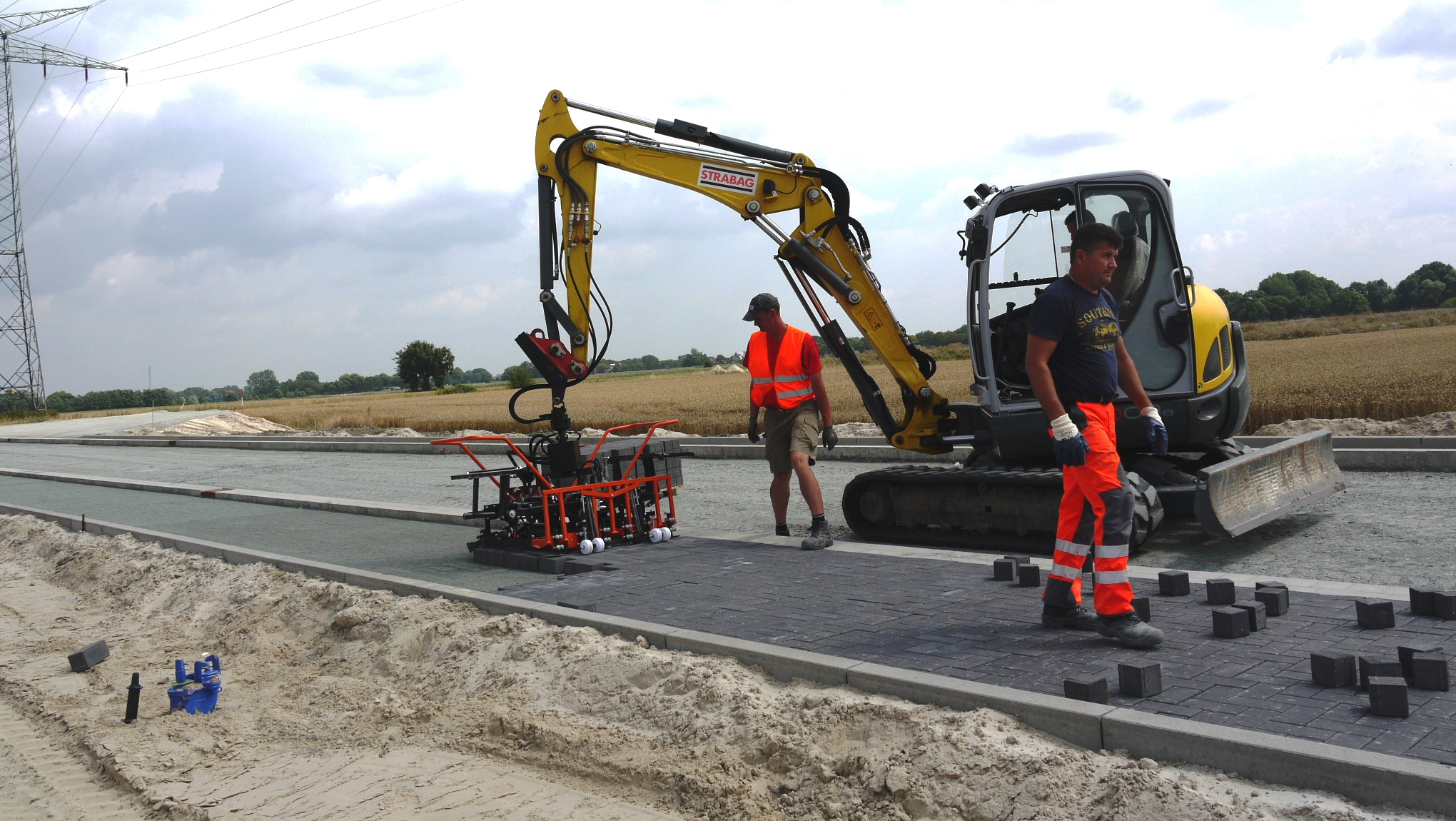 Paver-Clamp Multi6 M for various carrier -laying down paving stones