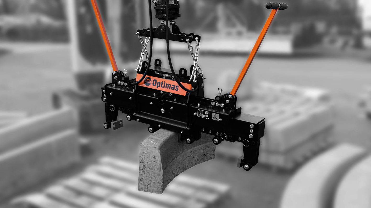 A heavy-duty lifting device designed for handling concrete blocks, featuring orange handles and chains – Optimas.