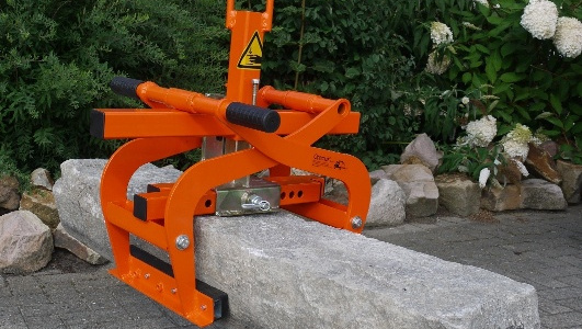 Universal Clamp “MAXI“